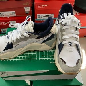 PUMA RS-XL Ain't Broke BRAND NEW Size 10